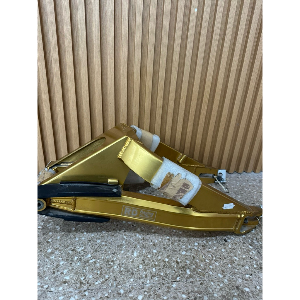 Swing Arm lengan ayun Vixion Old Alumunium RD Racing Model Gp