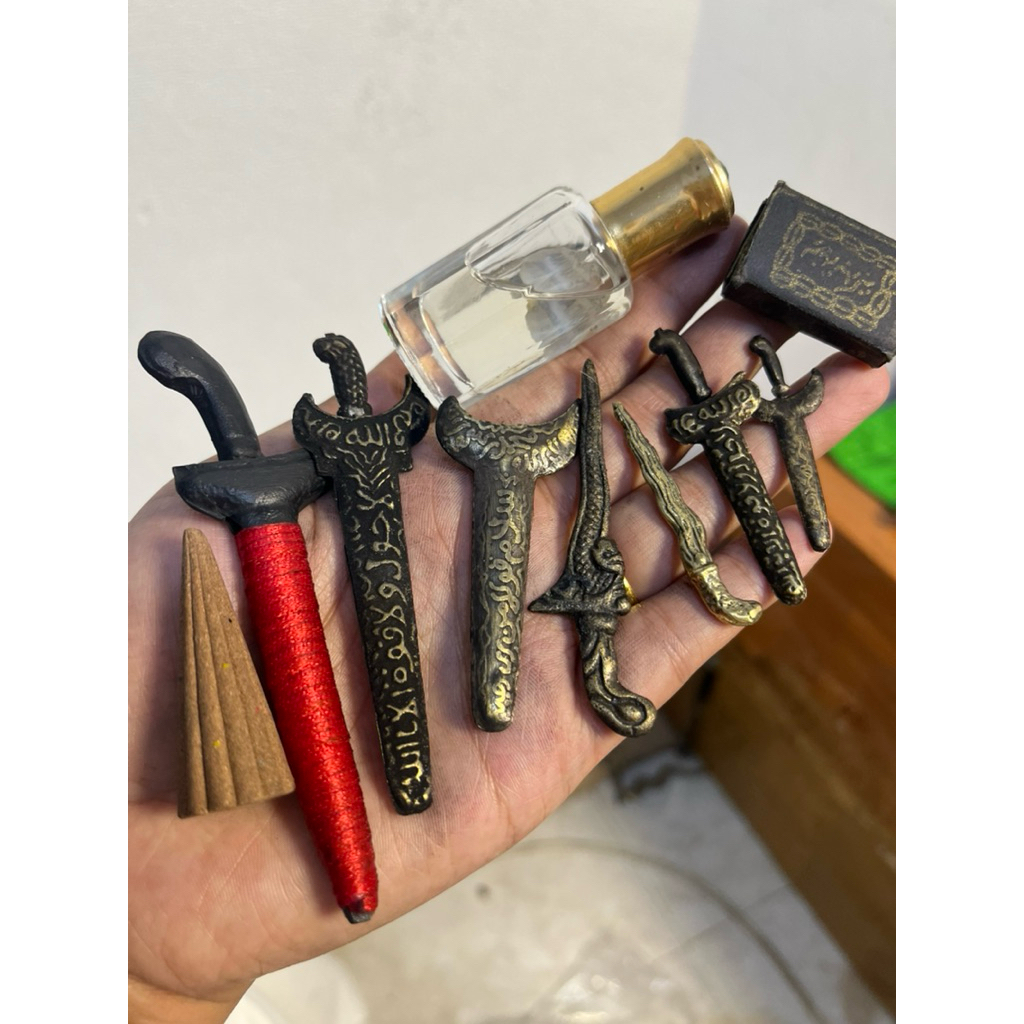 KERIS NAGA SOSRO KUNINGAN LUK5 KOLEKSI DAN LAIN-LAIN