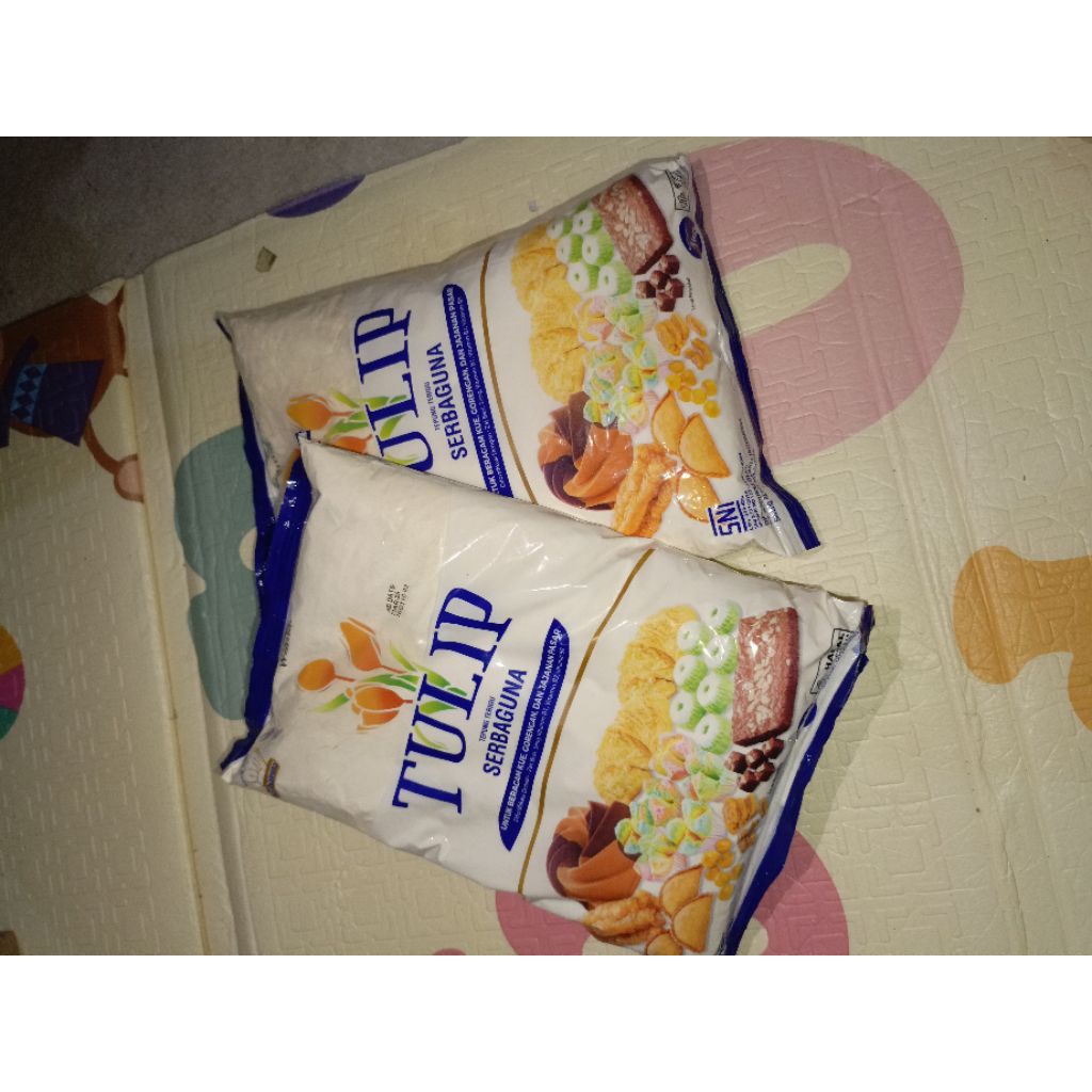 

terigu tulip berat 1kg