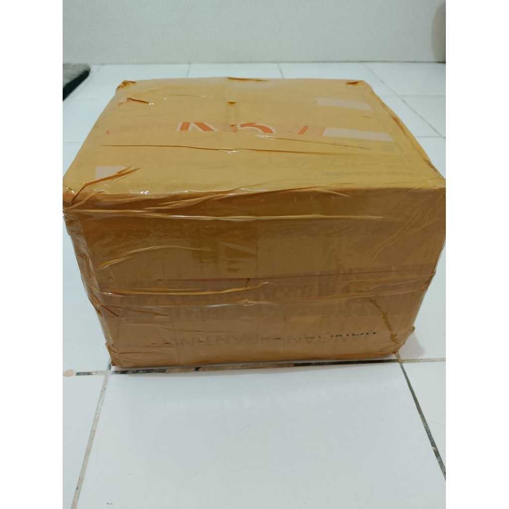 

ikan asin khas madura,terasi,kacang hijau,beras ketan,dan bera putih