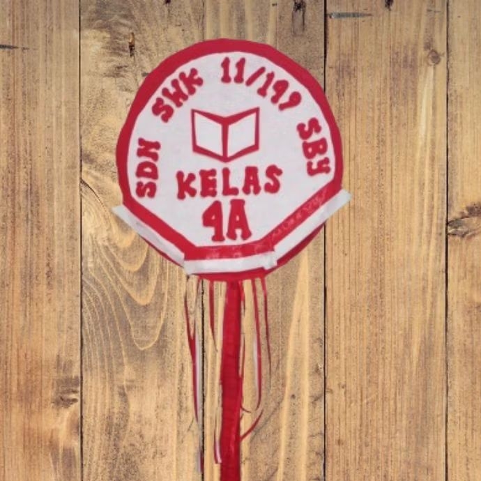 

Tongkat Kelas Flanel | Pembatas Barisan kelas | Karnaval Merah Putih | Request Nama Instansi Lainnya