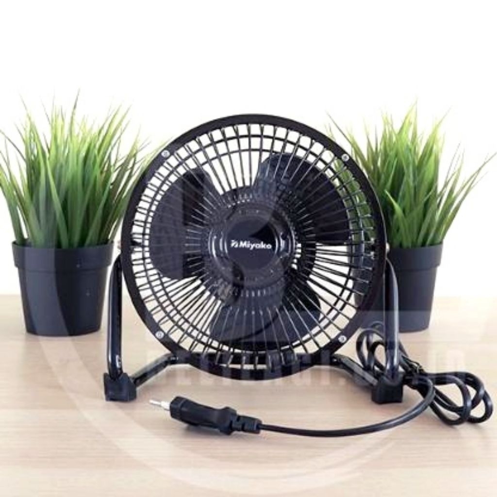 kipas angin meja KAD 06 / kipas meja kecil 6 in / kipas KAD06 / kipas hitam murah / kipas angin miya