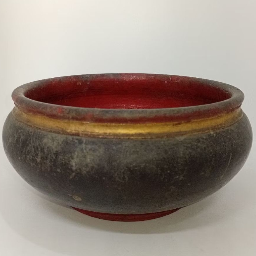 Bokor/Mangkuk Kayu Peranakan