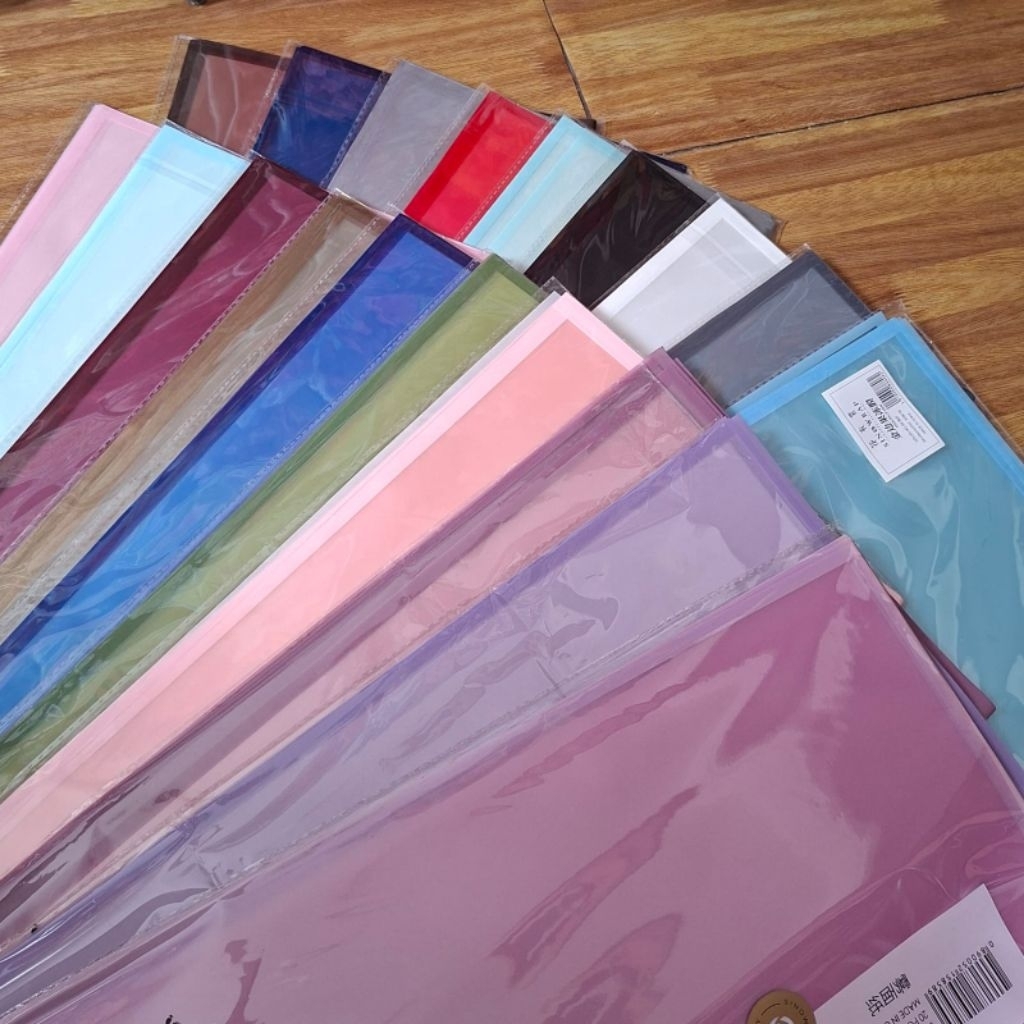 

[20 Lembar] Kertas Bunga Buket Cellophane List Frame / Wrapping Paper Semi Transparant Line