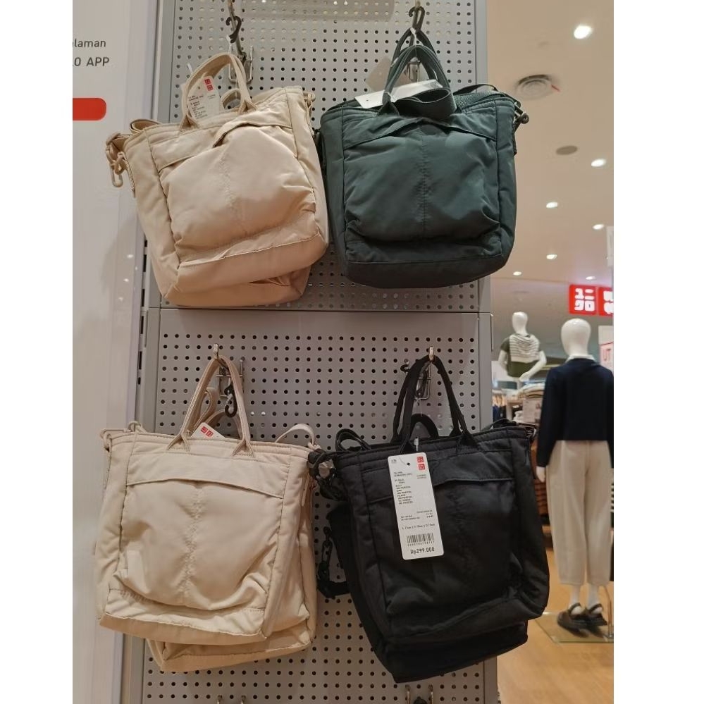 Tas uniqlo crossbody nylon puffy