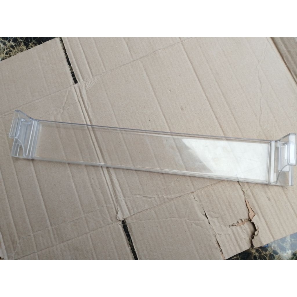 Rak Kulkas Frezer LG 1 Pintu Rak Botol Bagian Pintu Bawah Dan Tengah Kulkas Prezer LG 1 Pintu