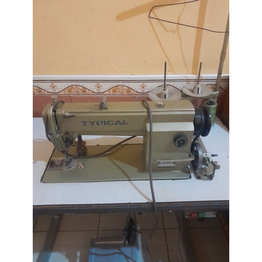 Mesin Jahit TYPICAL GC6-28 Dinamo Servo