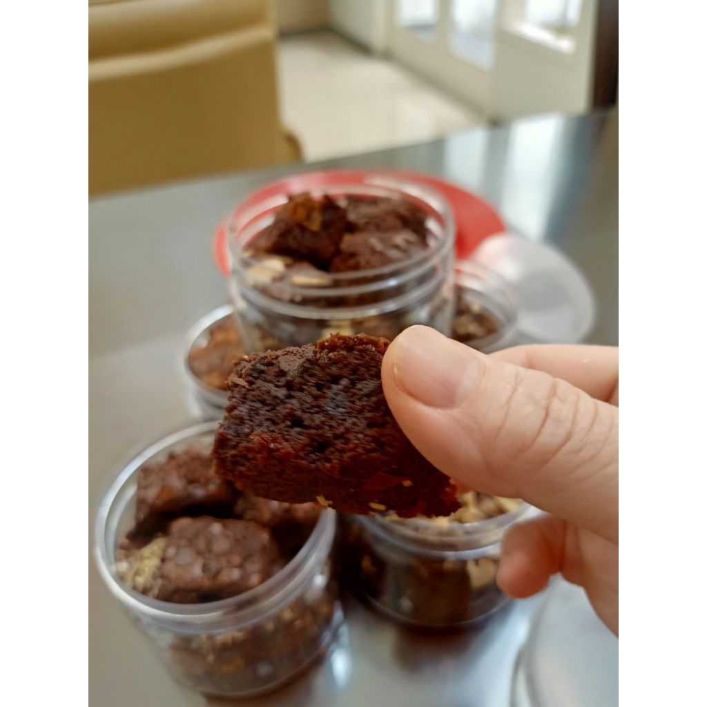 

BROWNIE FUDGY BITES