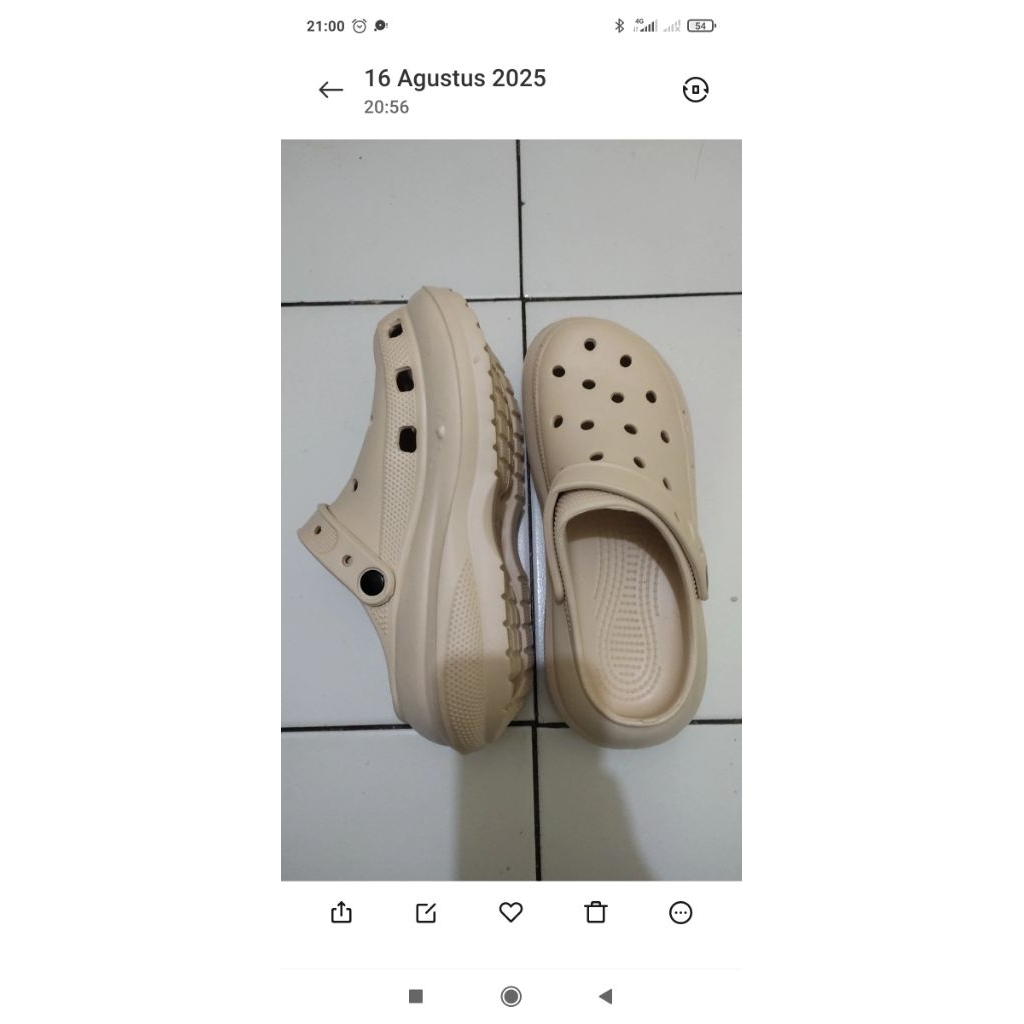 preloved sandal Kodok sandal karet sandal wanita (bukan Crocs)