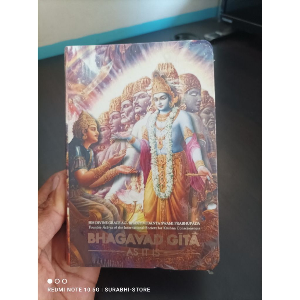 Buku Bhagavad gita as it is bahasa Inggris small