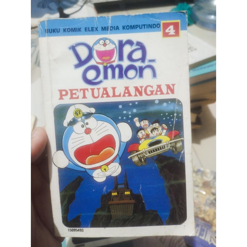BUKU KOMIK DORAEMON PETUALANGAN 4&5  2 PCS 18.000