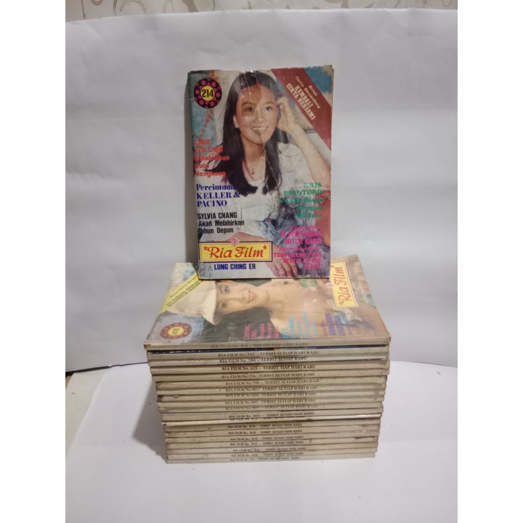 MAJALAH RIA FILM - JUAL SATUAN