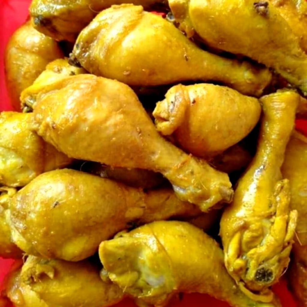 

Ayam Ungkep Bumbu Kuning Siap goreng