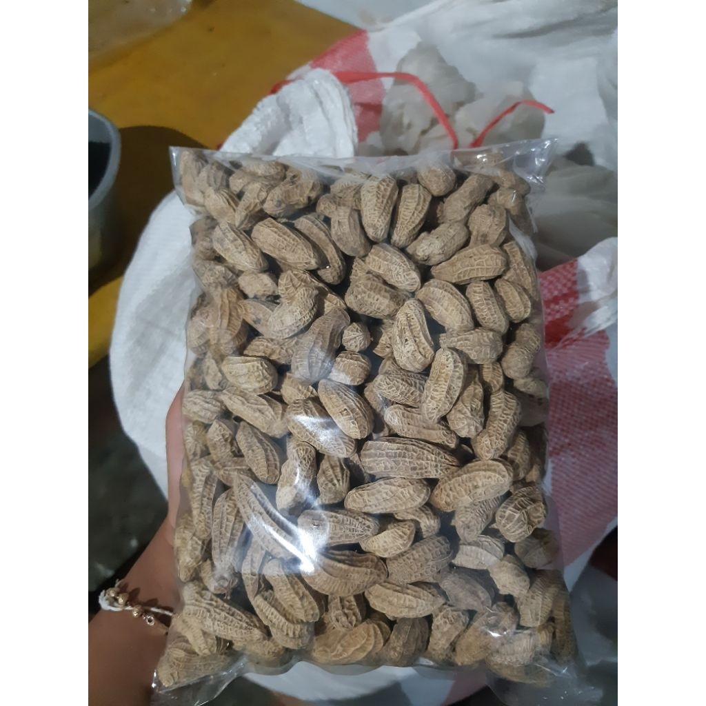 

kacang goreng sangrai mbendo