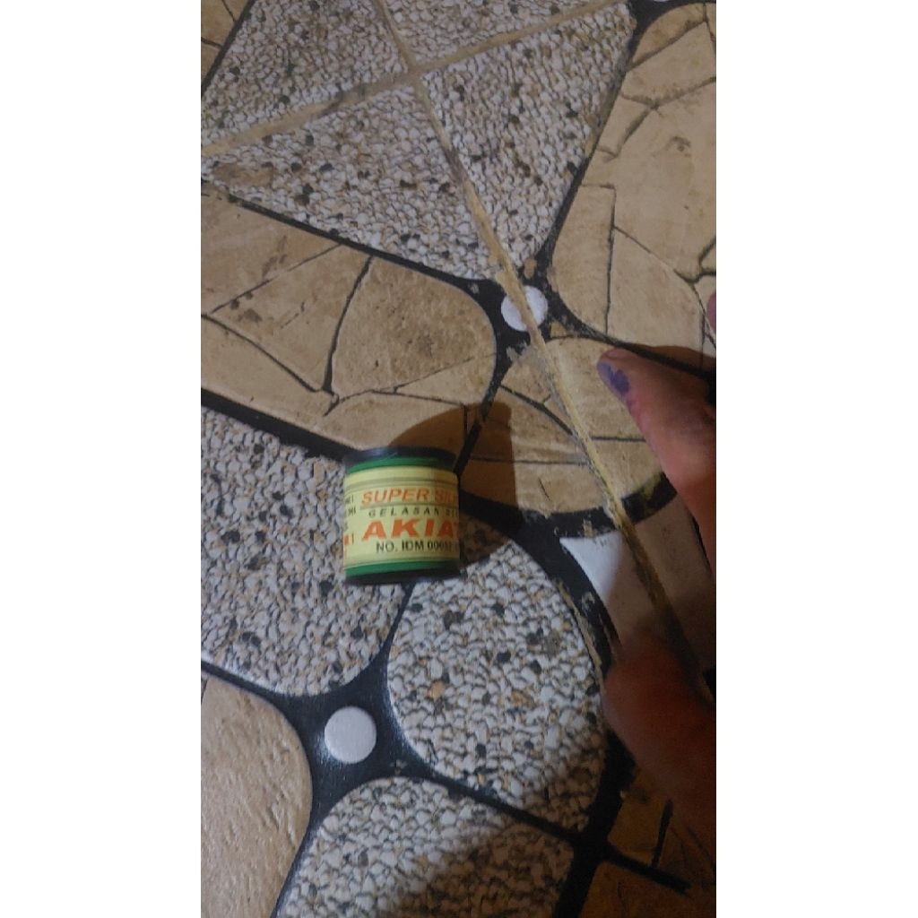 gelasan akiat unyil bocil