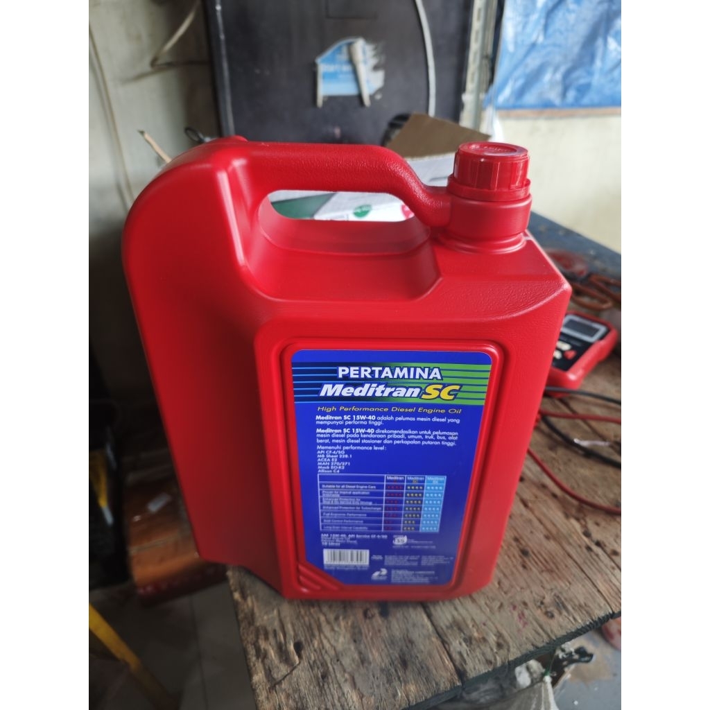OLI PERTAMINA MEDITRAN SC 15W-40 KEMASAN 10 LITER OLIE MEDITRAN SC 10 LTR