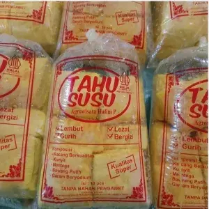 

Tahu Susu Kuning Kemasan Plastik isi 10 pcs