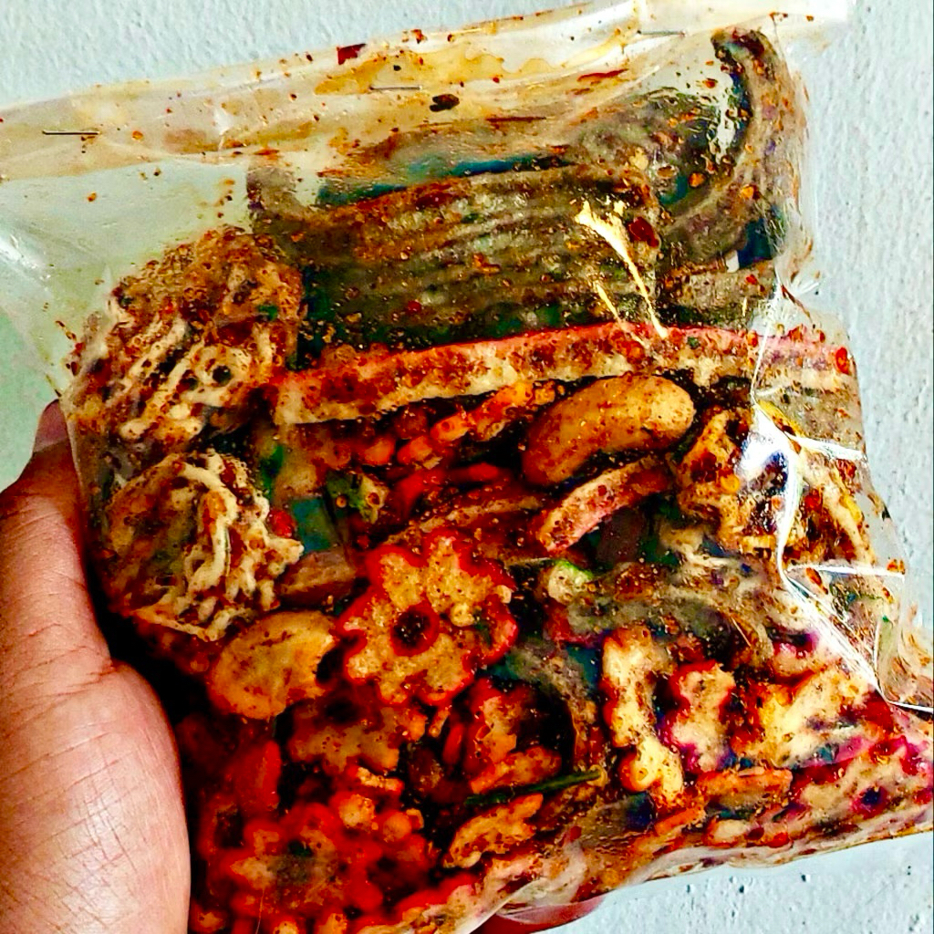 

Seblak Kering Mix 1kg – Rasa Pedas Daun Jeruk | Camilan Renyah Gurih
