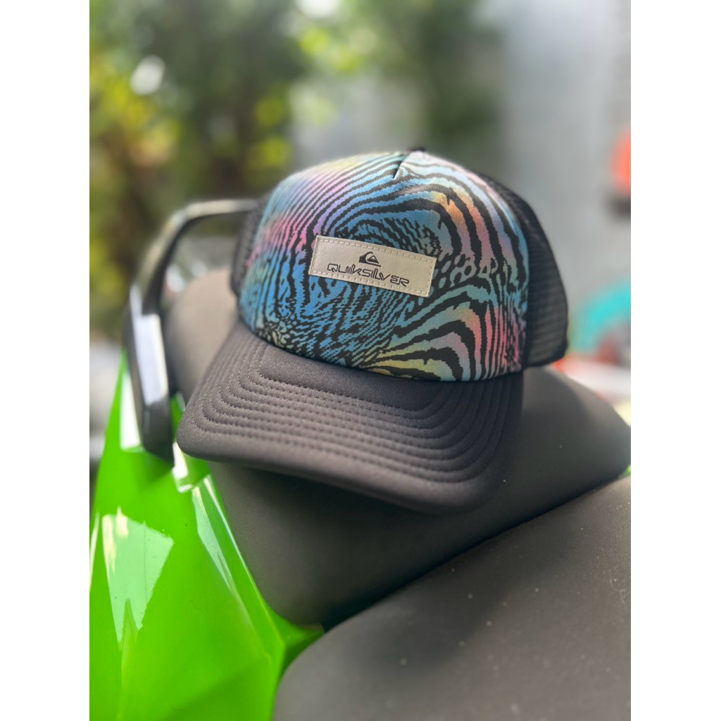 Topi Trucker Quiksilver Trucker season
