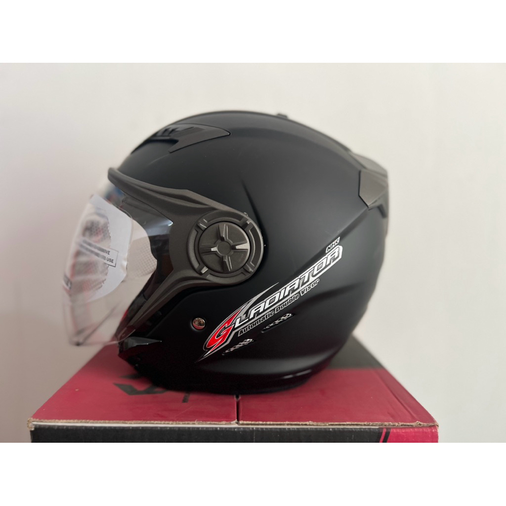 NHK GLADIATOR SOLID BLACK ( double visor )