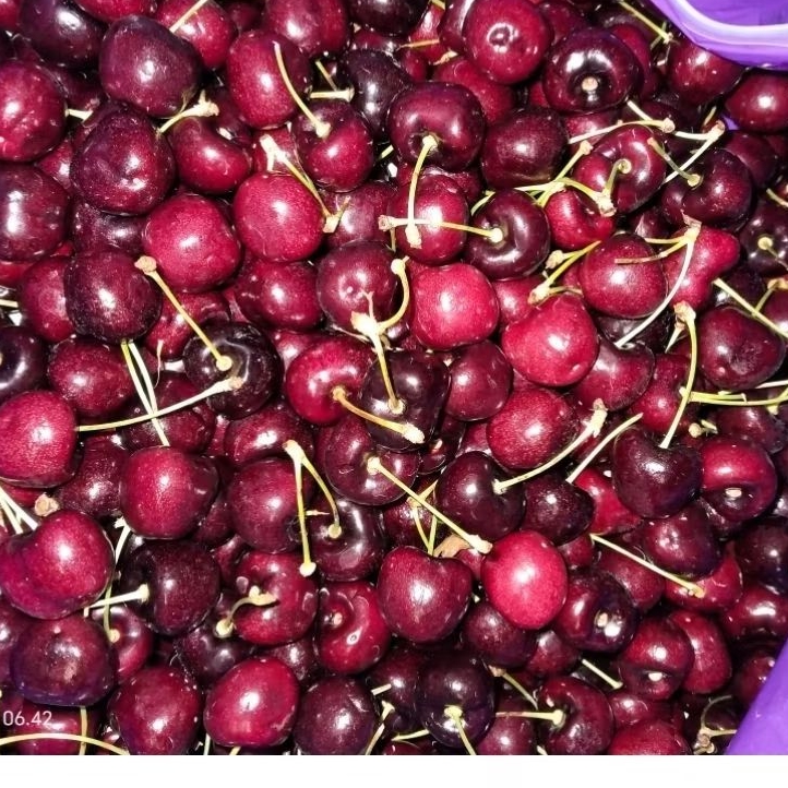 

Cherry red import USA manis 300gr