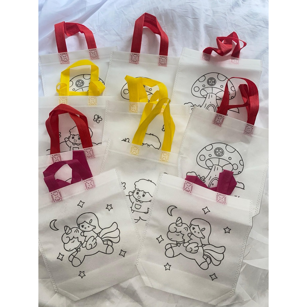 

tas souvenir pesta ulang tahun anak bisa diwarnai figur diy mewarnai anak