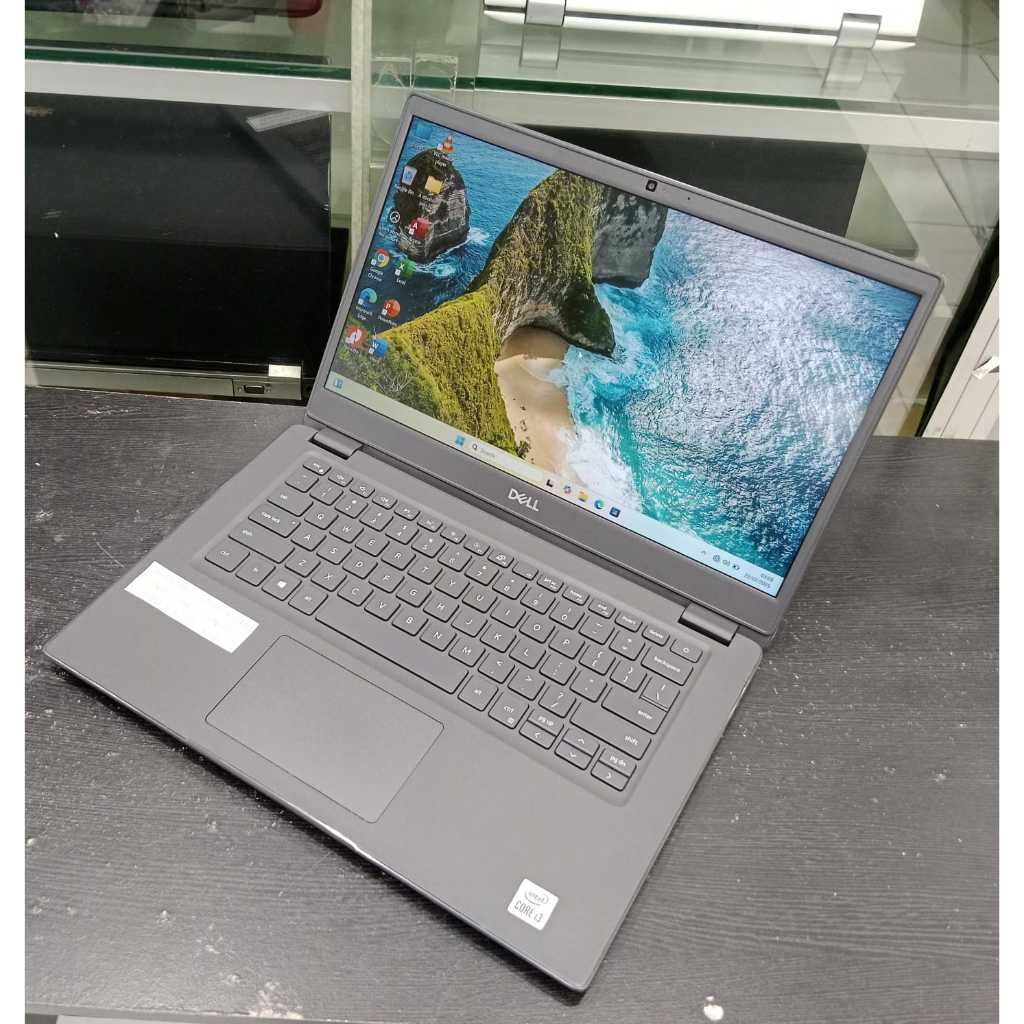 De latitude 3410 Core i3 gen10 (10110u @2,1Ghz) Ram 8 gb Ssd 256 gb 14 inc Siap Pakai
