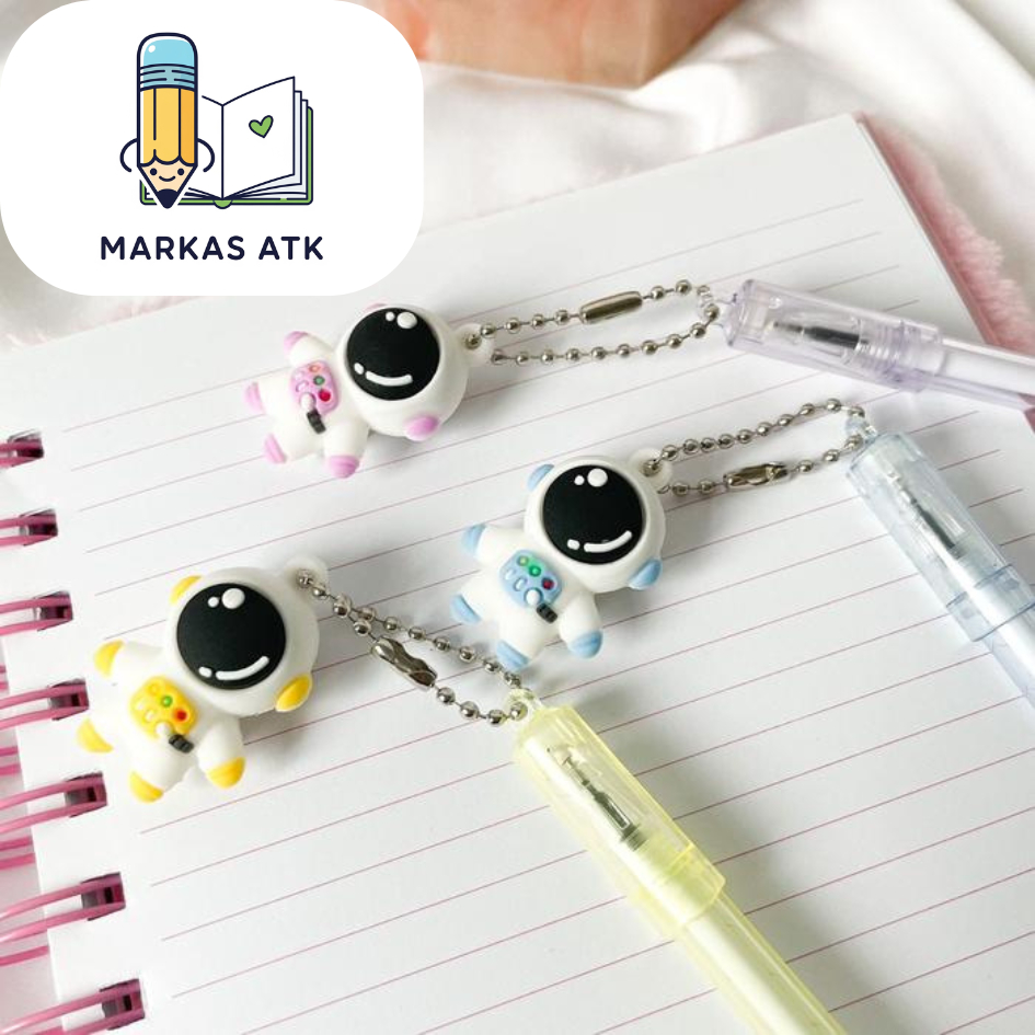 

Pulpen Gel Gantungan Astronot Tinta Hitam Mainan Astronaut Lucu Unik Pena Bolpen Luar Angkasa ATK Sekolah Kado Anak Souvenir Murah COD