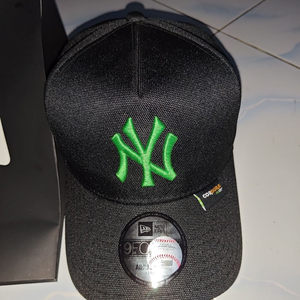 Topi New Era Yankees Cordura