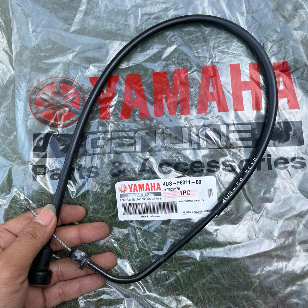 WIRE THROTTLE 1 KABEL GAS ATAS YAMAHA FIZR F1ZR ORIGINAL NOS
