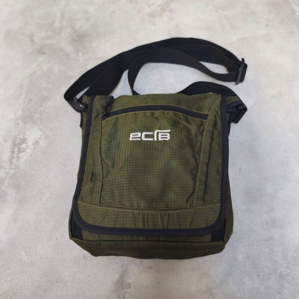 Tas sling echoroba hijau army