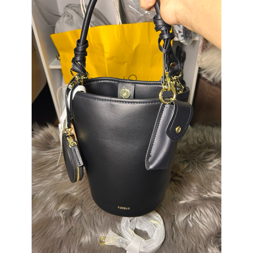 tas Fibreno bucket bag