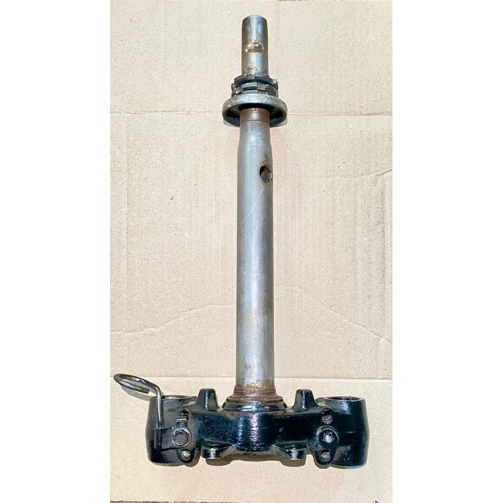 T SEGITIGA SHOCK DEPAN XEON KARBU XEON RC XEON GT 125 ORIGINAL