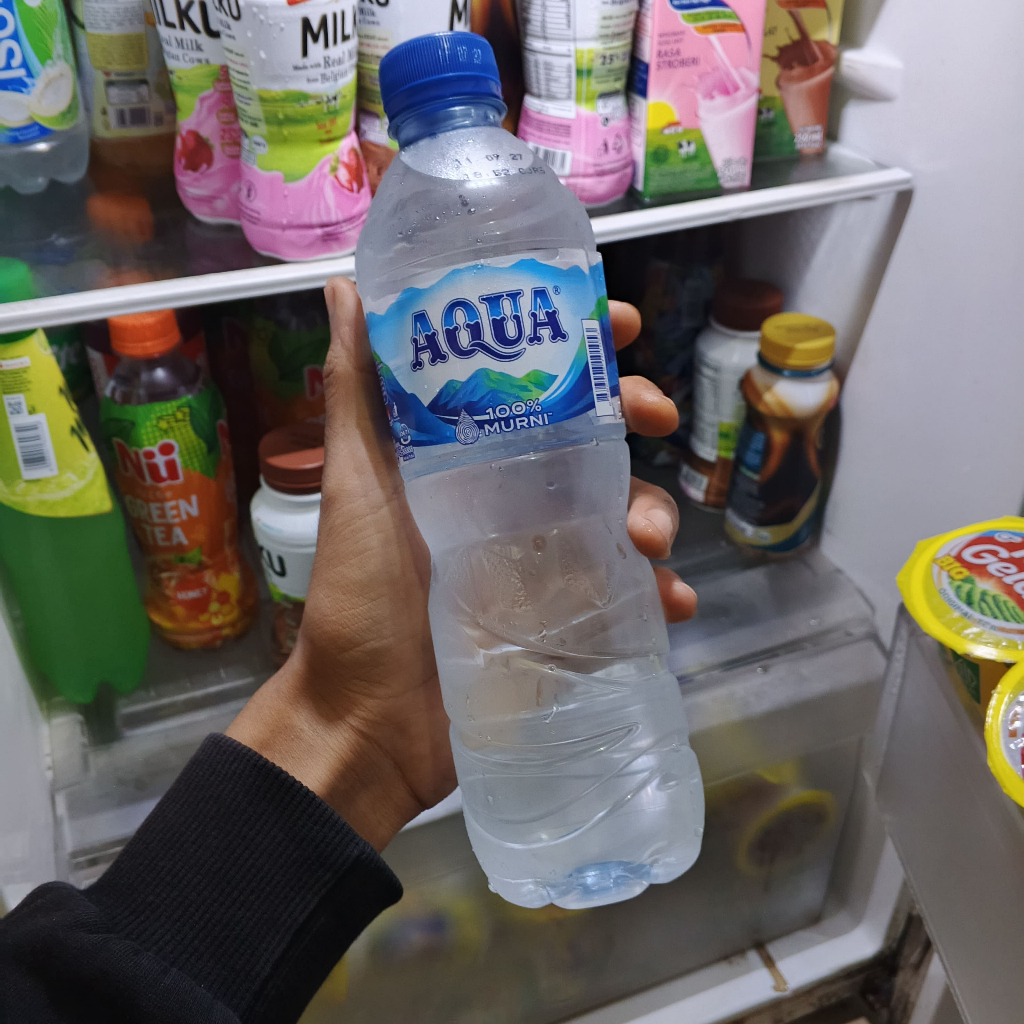 

Satuan Air Mineral Aqua 600ml & 1500ml