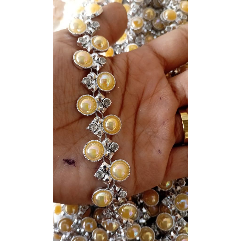 Aplikasi MUTBEL Payet Mutira Rangkai/Aksesoris Payet Rangkai Meteran  (9 meter)