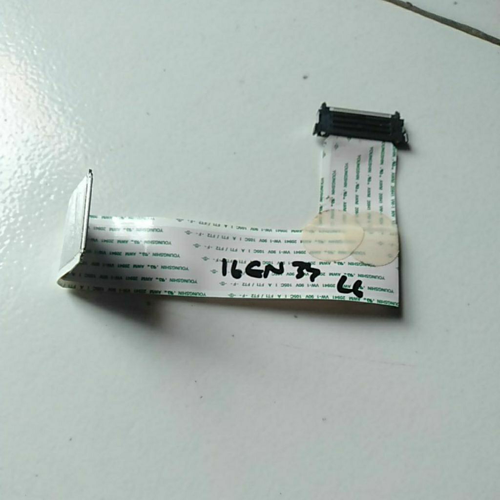 peksibel LCD monitor LG 16 EN 33