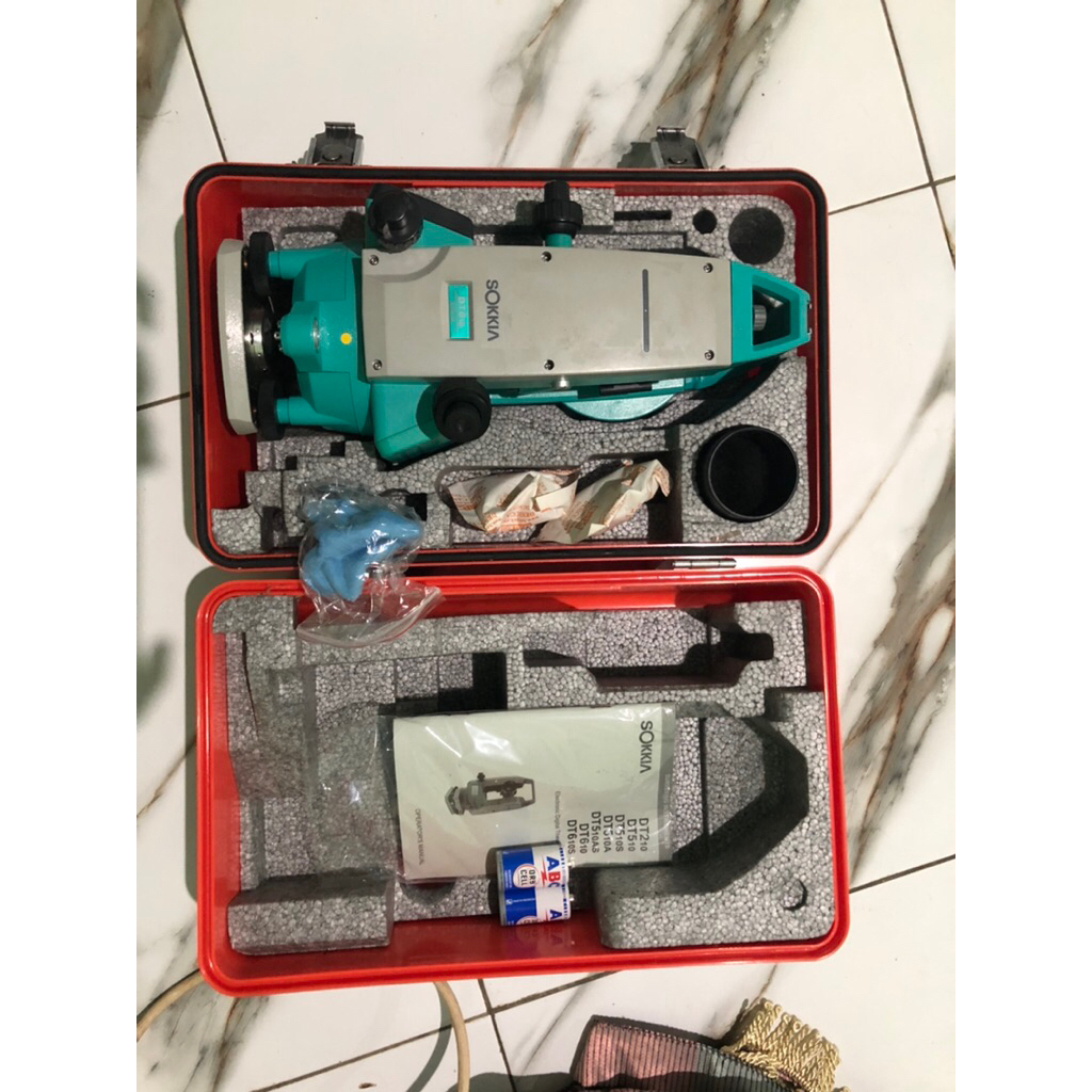 Theodollite sokkia DT610