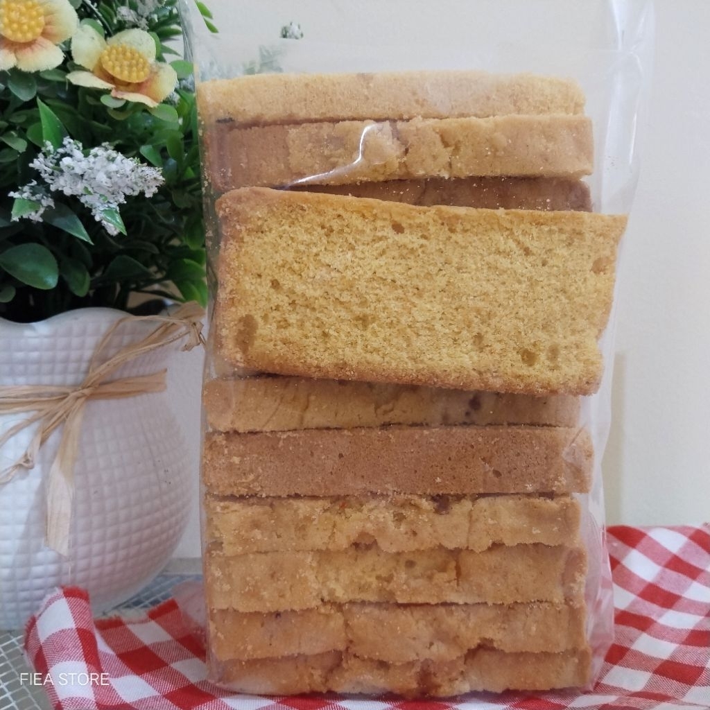 

BOLU KERING JADUL LEGENDARIS 250 GRAM – Cemilan Tradisional Renyah Manis