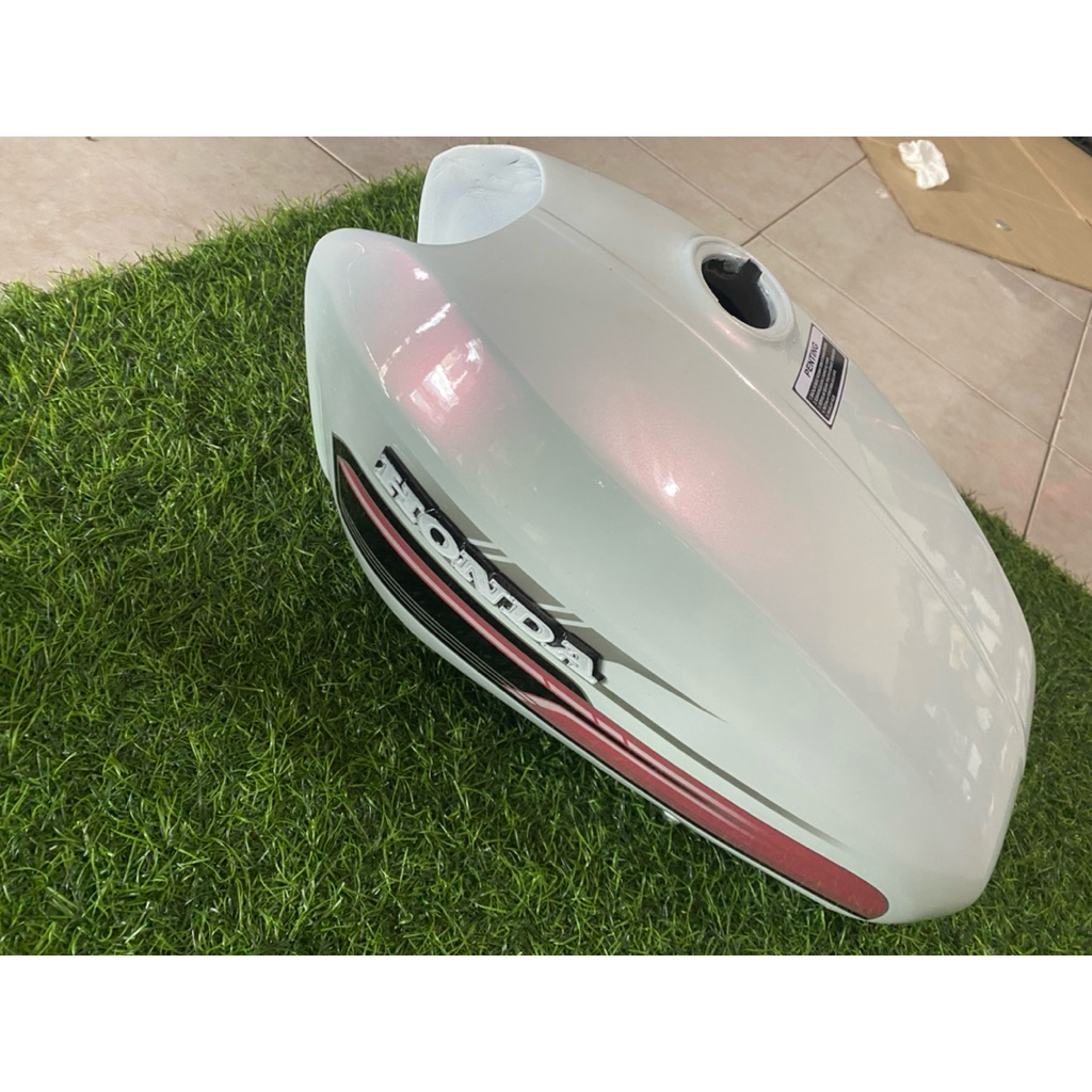 Tangki Cb 125 Lembayung Tangki Cb 125  Putih Lembayung Cat Grafis