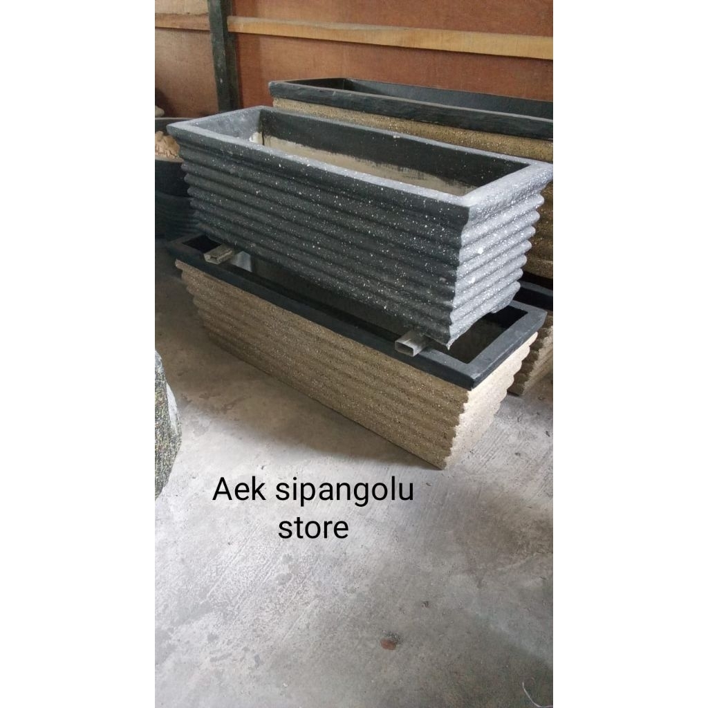 Pot Bunga Bahan Batu Alam Model Persegi Panjang