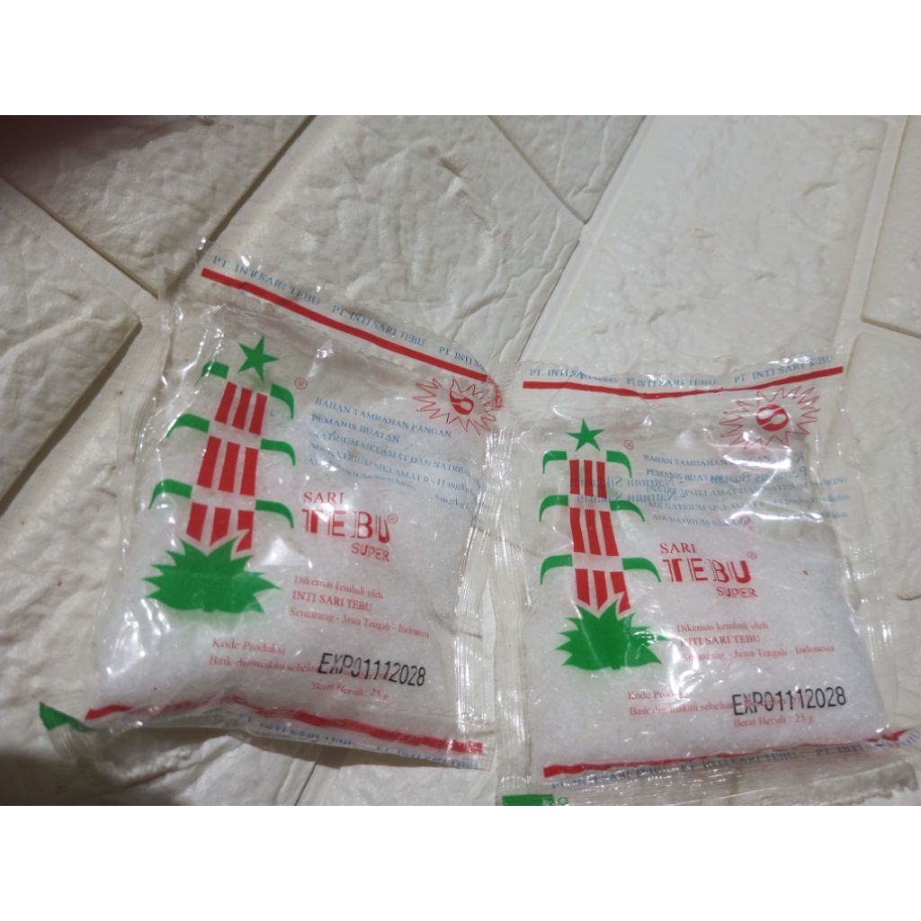 

Pemanis Tambahan cap Sari Tebu Super UK 25 gram expired lama 01112028