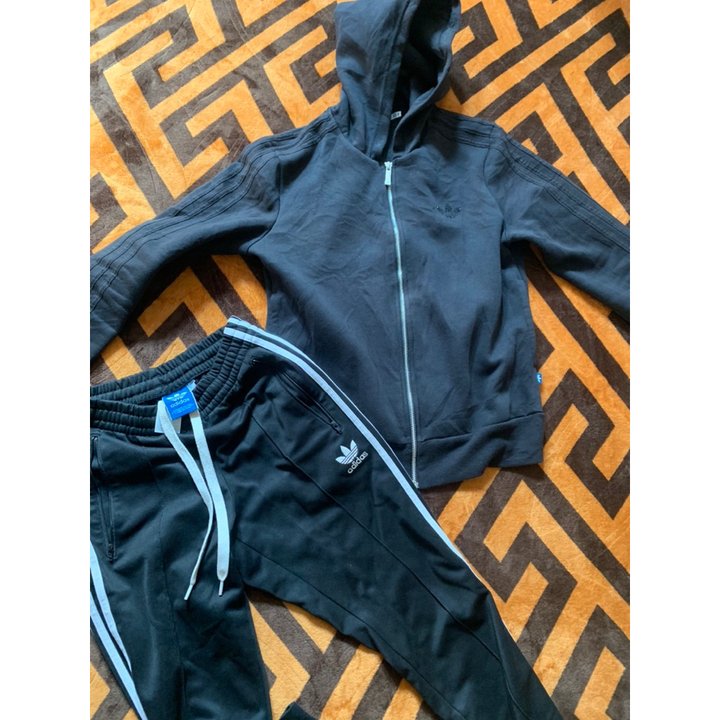 Adidas Garis  original not fake