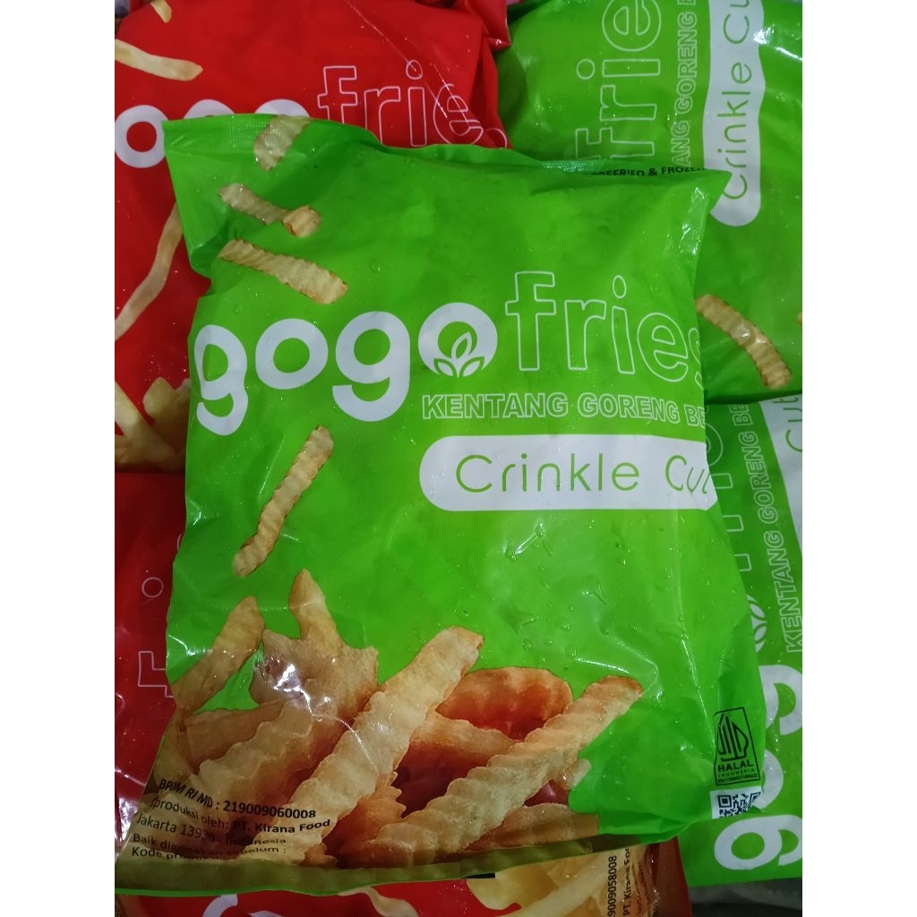 

KENTANG GOGO CRINKLE 1KG | Frozen French Fries Bergelombang | Kentang Siap Goreng Praktis & Renyah