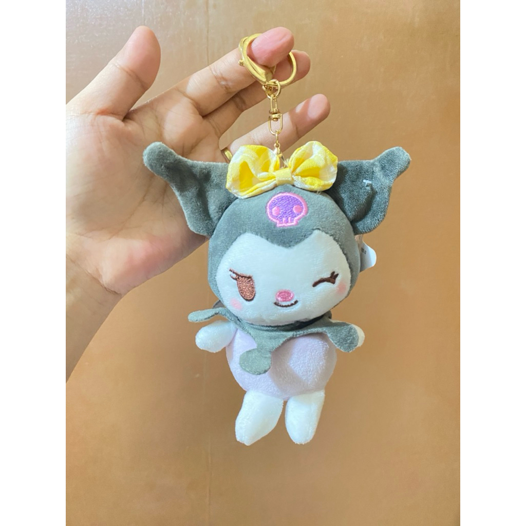 Boneka Gantungan Kunci Karakter Kuromi size 10cm / Boneka Gantungan Kunci Kuromi / Boneka Kuromi Ked
