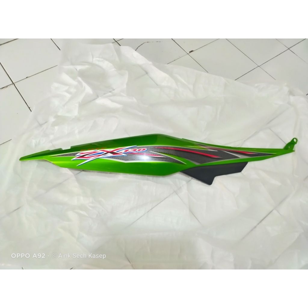 body belakang zx130 kanan hijau + striping