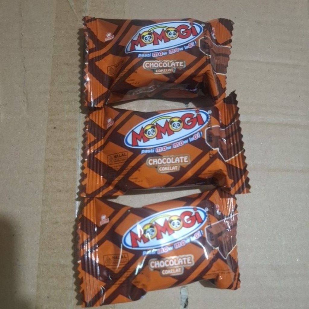 

momogi rasa coklat 4.5 g (20 pcs)