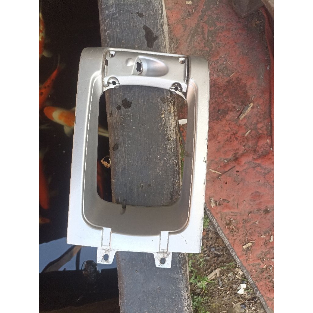 ring lampu depan kanan carry 1.0 original second