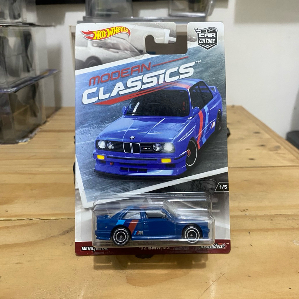 Hotwheels 92 BMW M3 Modern Classics Car Culture Card Kerut