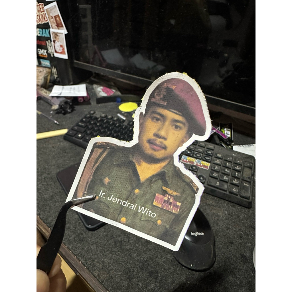 

STIKER JENDRAL WITO 5 PCS BOLO NYENI