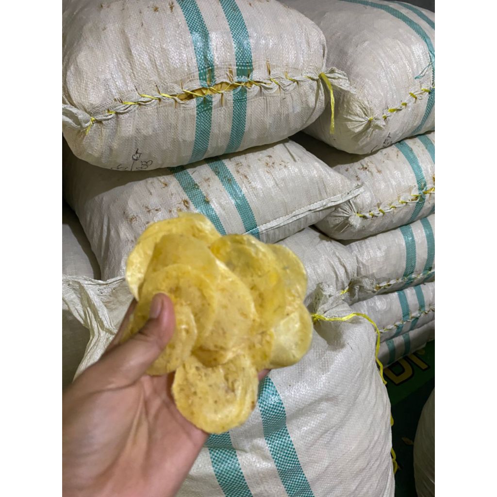 

kerupuk opak Medan MENTAH 1 BALL 5 KG, opak LIMPER, Opak Singkong MENTAH 5 KG